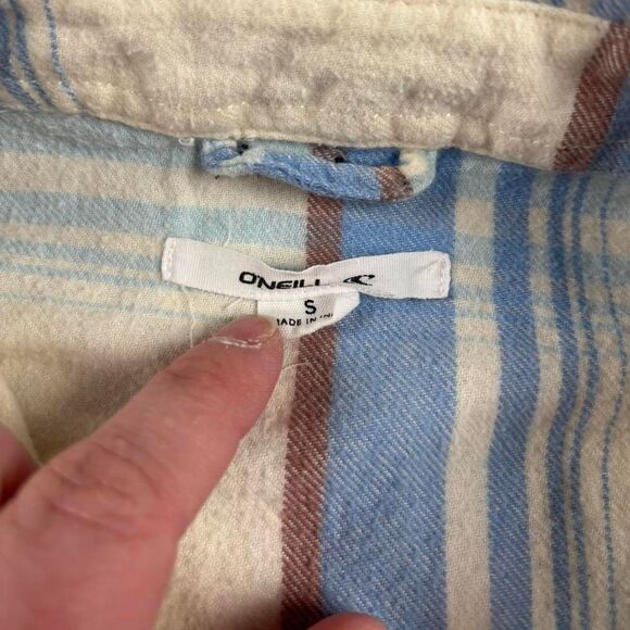 O’Neill Blue Plaid Button Up Shirt Women’s Size S Flannel Surf Skater - Picture 2 of 5